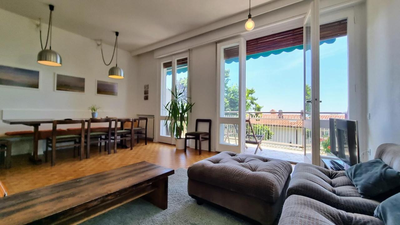 Sea Breeze - Barcola Apartment Trieste Ngoại thất bức ảnh