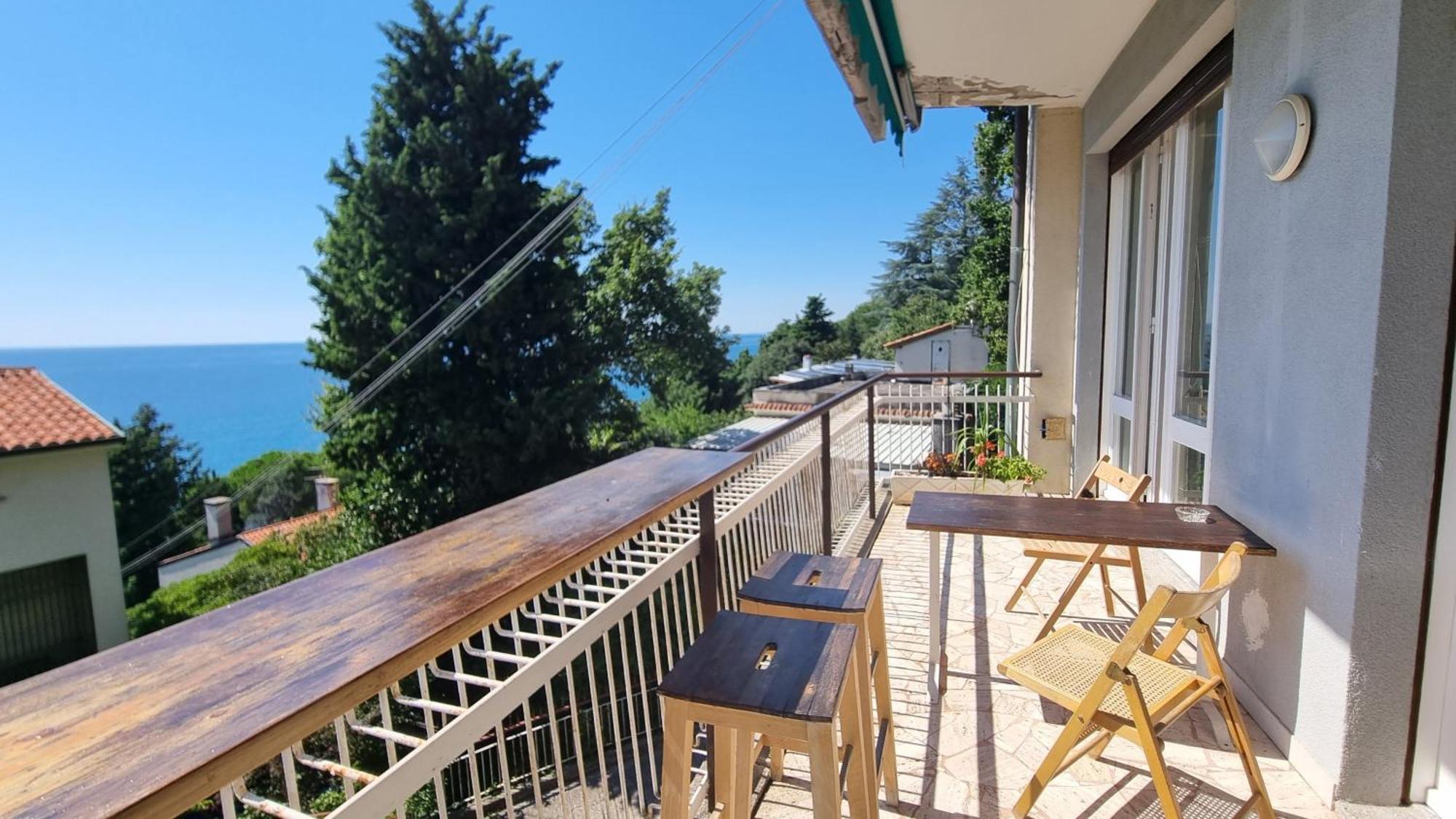 Sea Breeze - Barcola Apartment Trieste Ngoại thất bức ảnh