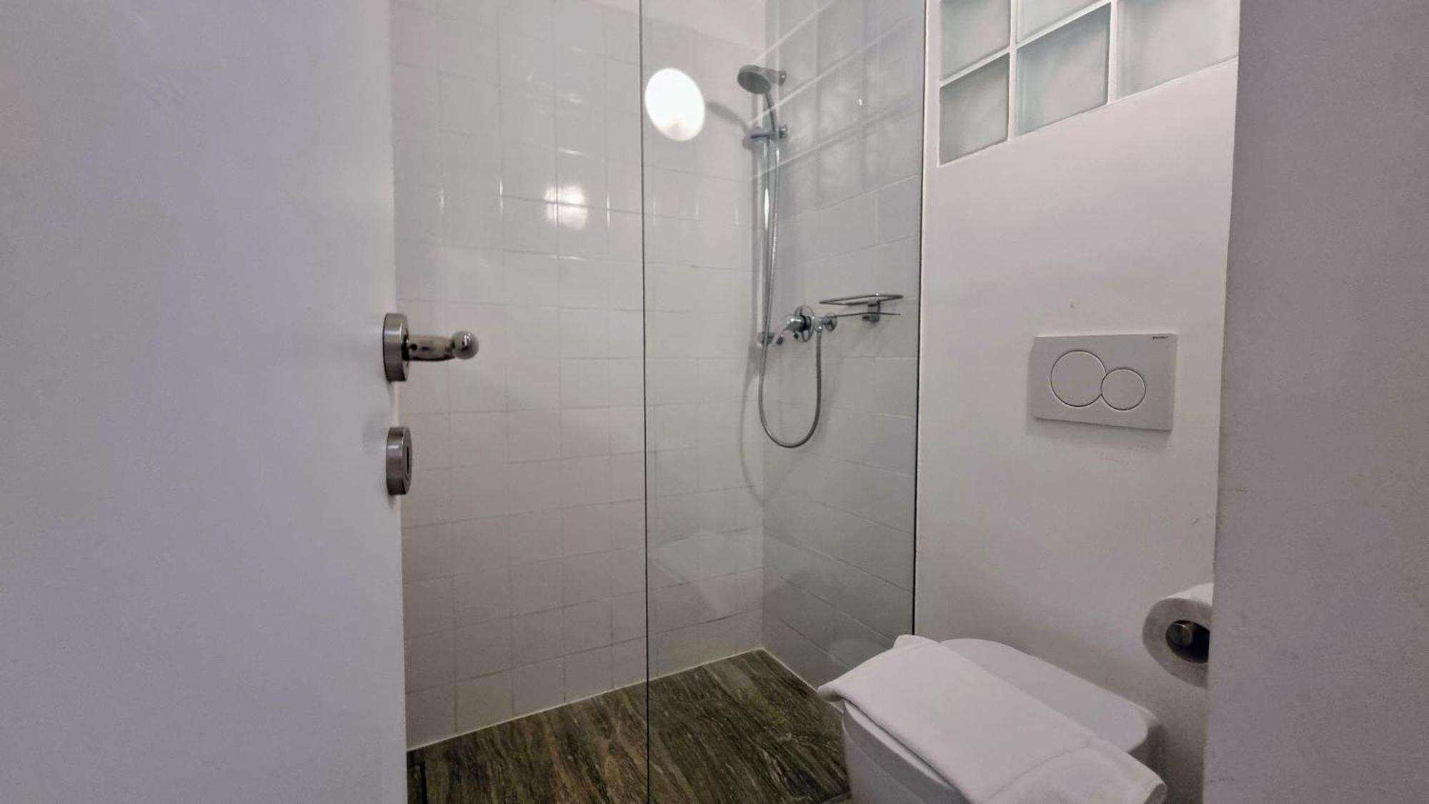 Sea Breeze - Barcola Apartment Trieste Ngoại thất bức ảnh