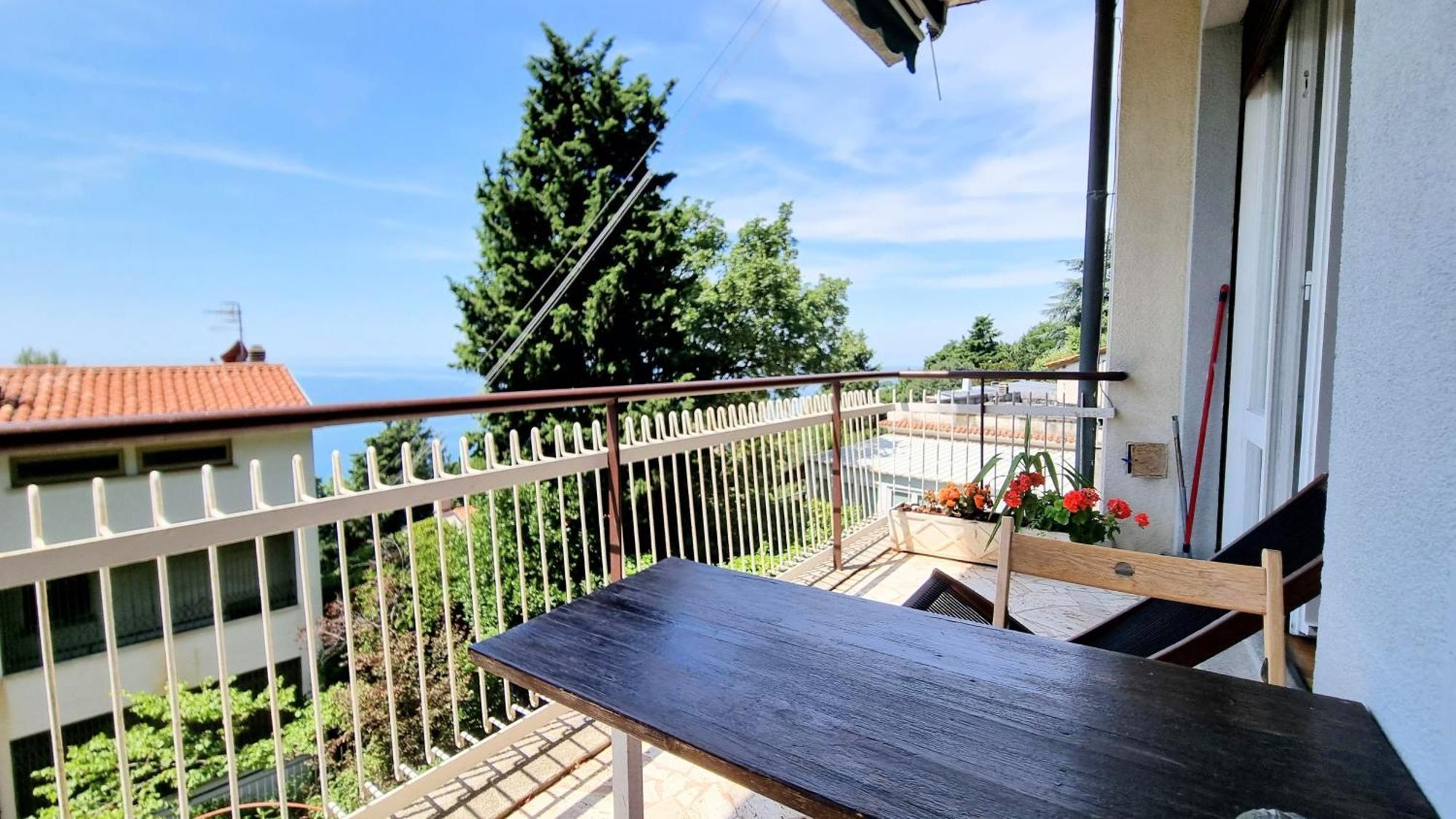 Sea Breeze - Barcola Apartment Trieste Ngoại thất bức ảnh