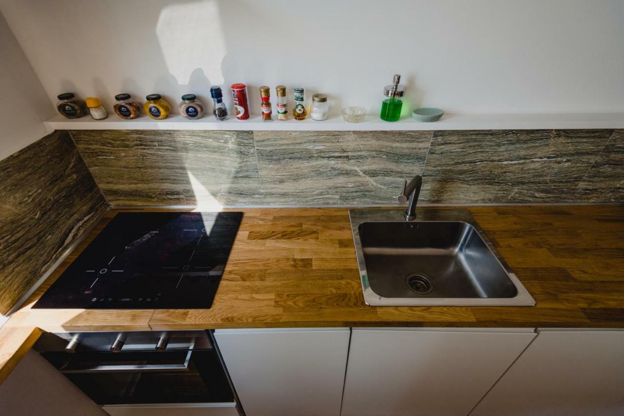 Sea Breeze - Barcola Apartment Trieste Ngoại thất bức ảnh